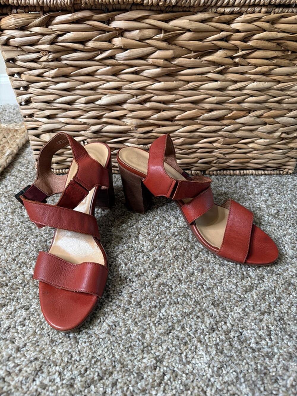 Avelina cognac stray heels 40/9 602